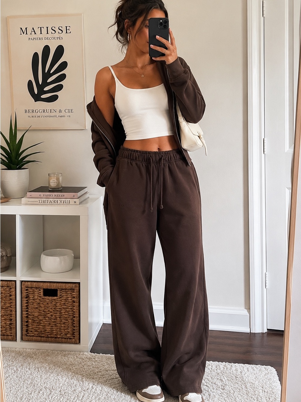 Garage Wide-Leg Drawstring Sweatpants - Chocolate Brown
